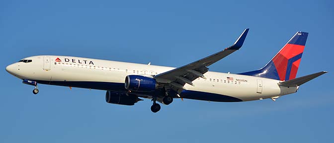 Delta Boeing 737-932 N831DN, Los Angeles international Airport, January 19, 2015